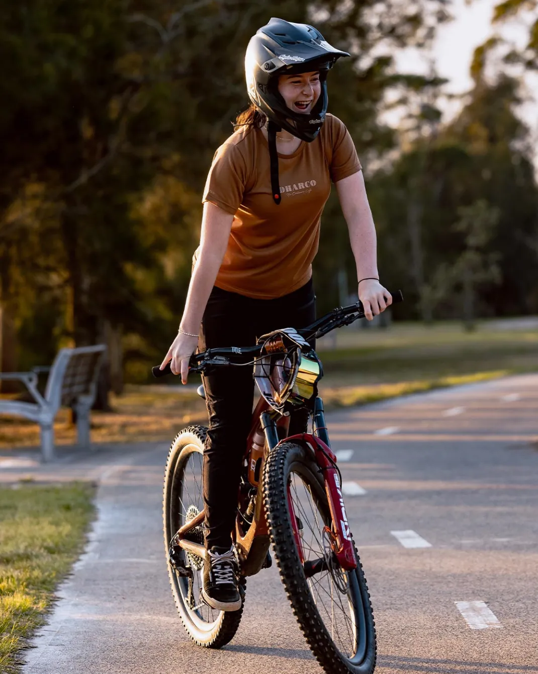 Womens Short Sleeve Tech Tee | Caramel
