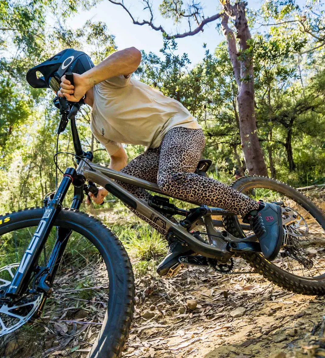 Mens Gravity Pants | Leopard