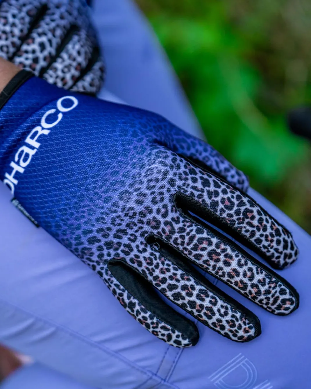Womens Race Glove | Purple Leopard