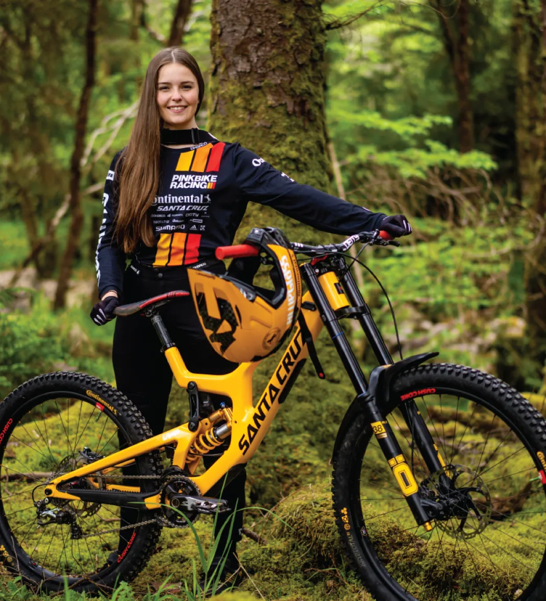 Womens Gravity Jersey | Pinkbike Team Replica Black