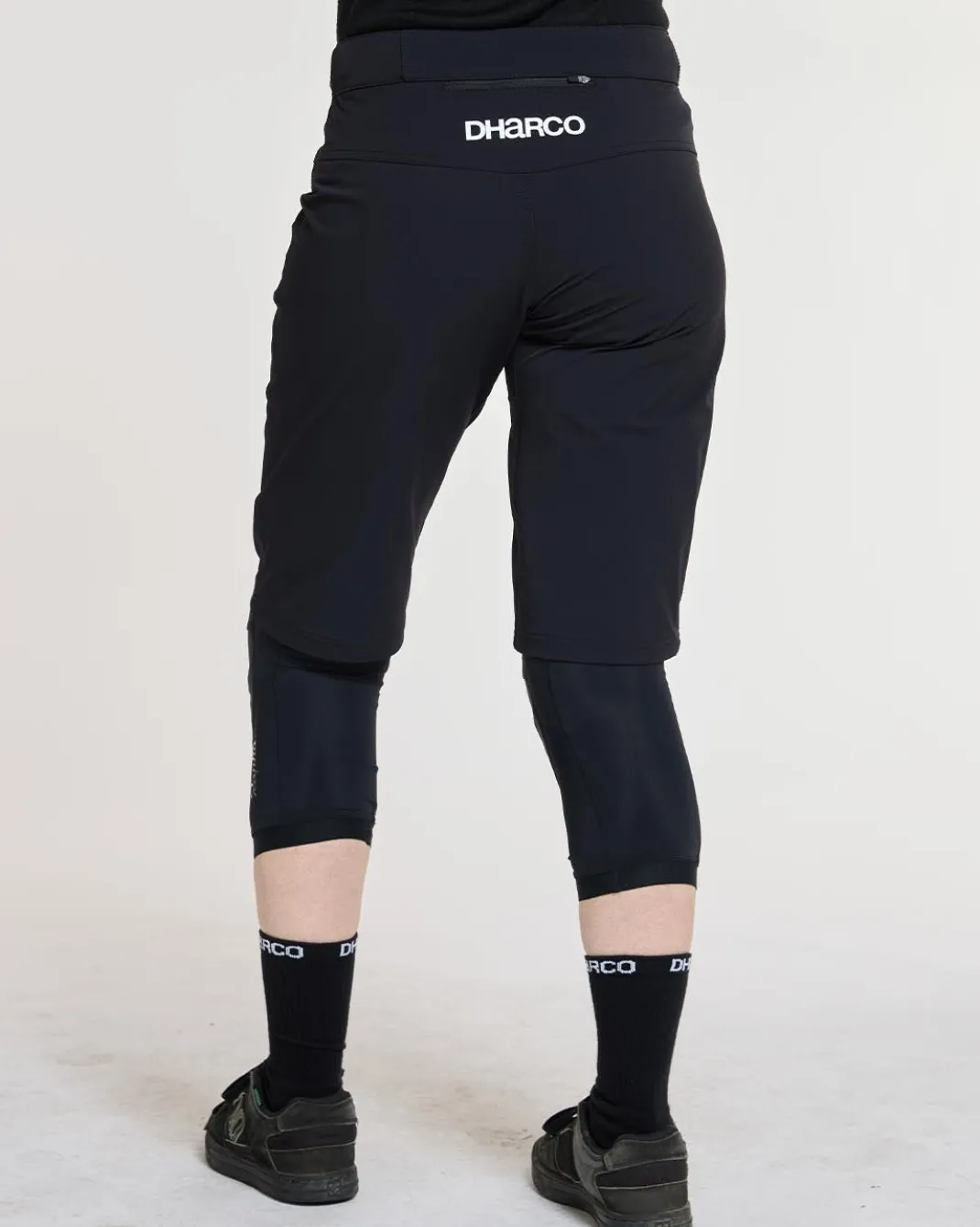 Womens Gravity Shorts | Black